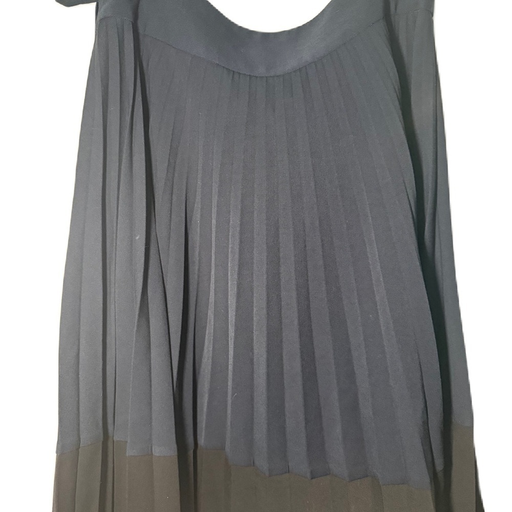 Elegant Blue Black Pleated Skirt Sz 14